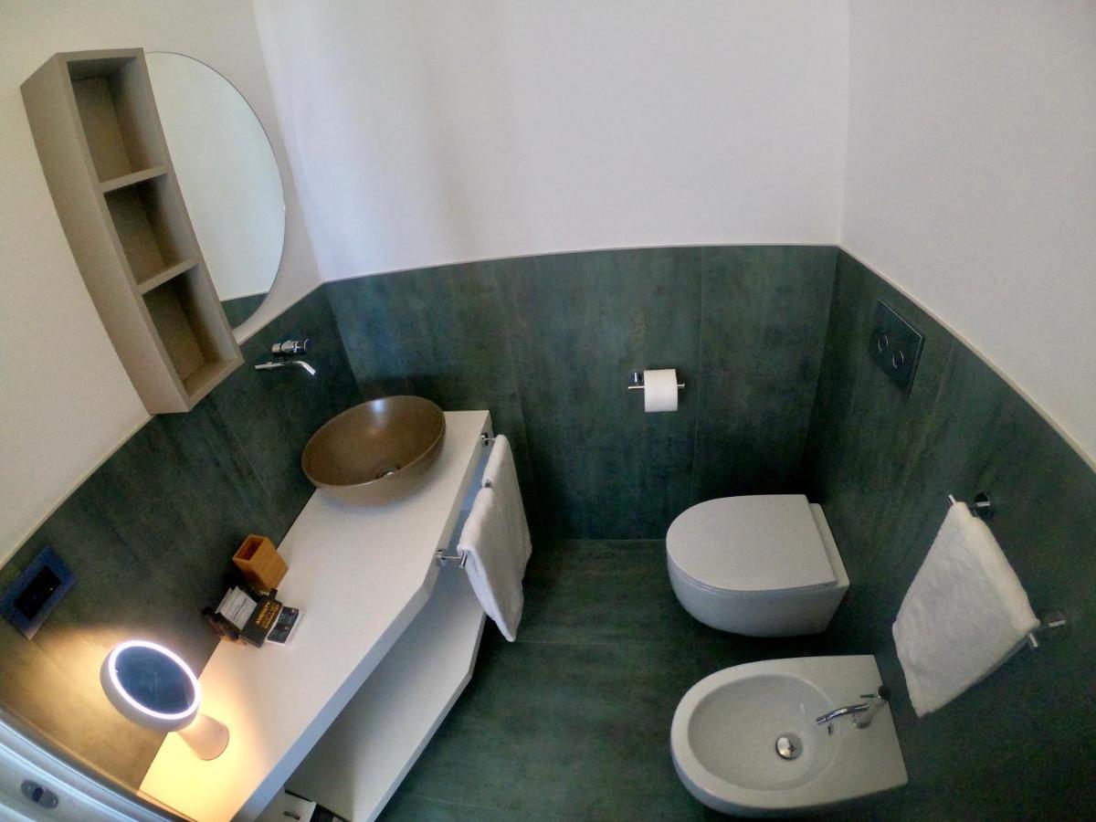 Marina Bay Suites Peschici Buitenkant foto