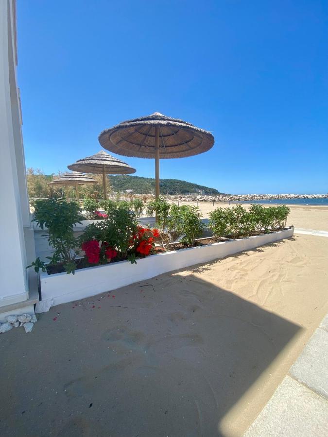Marina Bay Suites Peschici Buitenkant foto